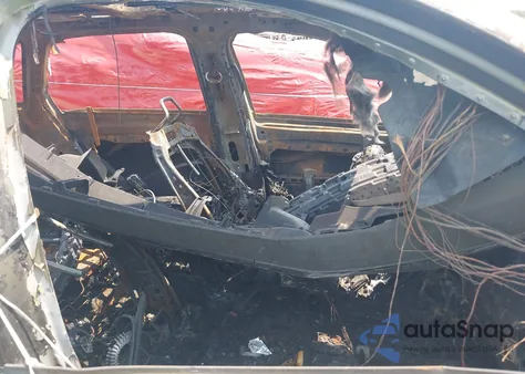 2020 Mercedes-Benz Glc 4Matic z USA, uszkodzony, nr VIN W1N0G8JB1LF792101